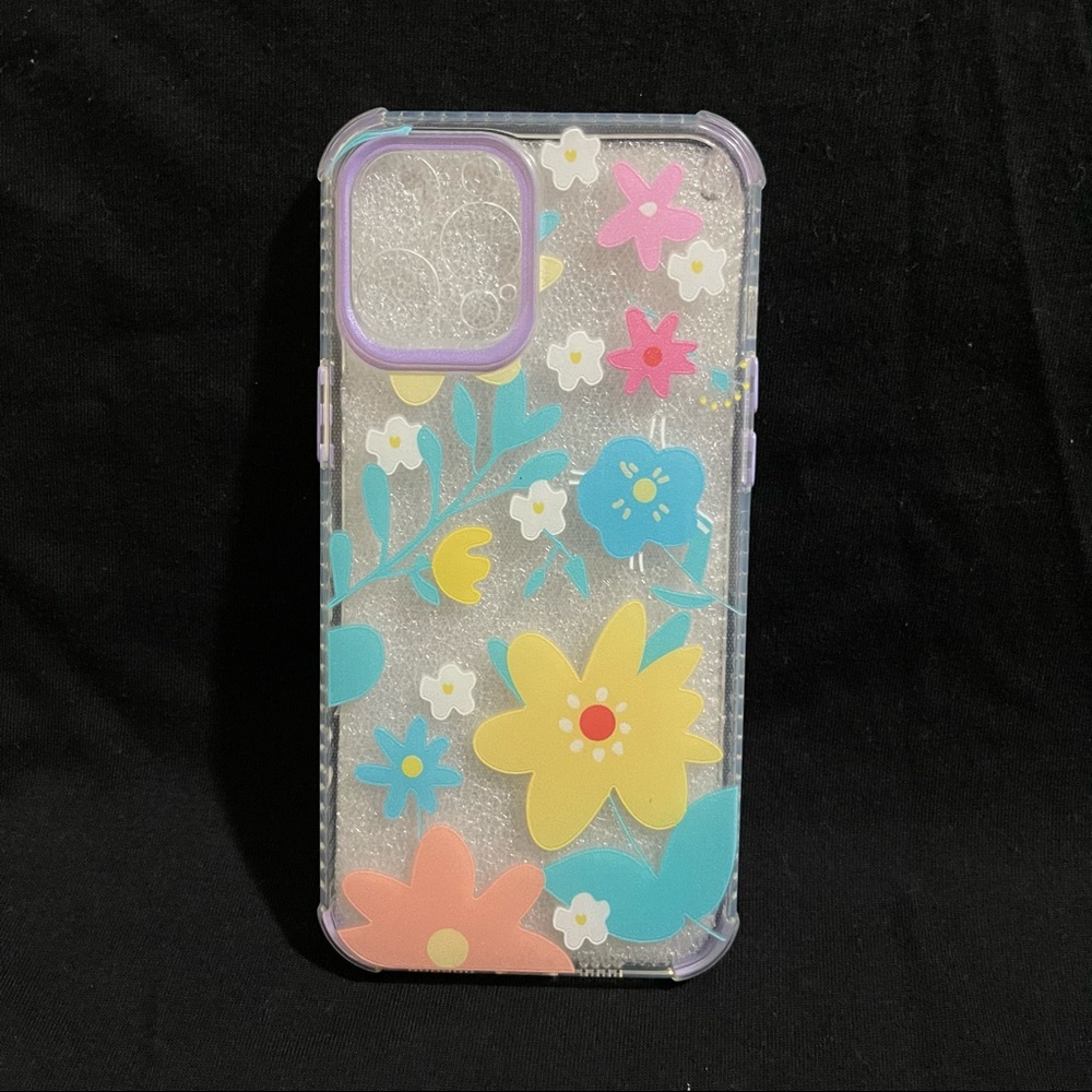 FLOWER PATTERN CLEAR PHONE CASE